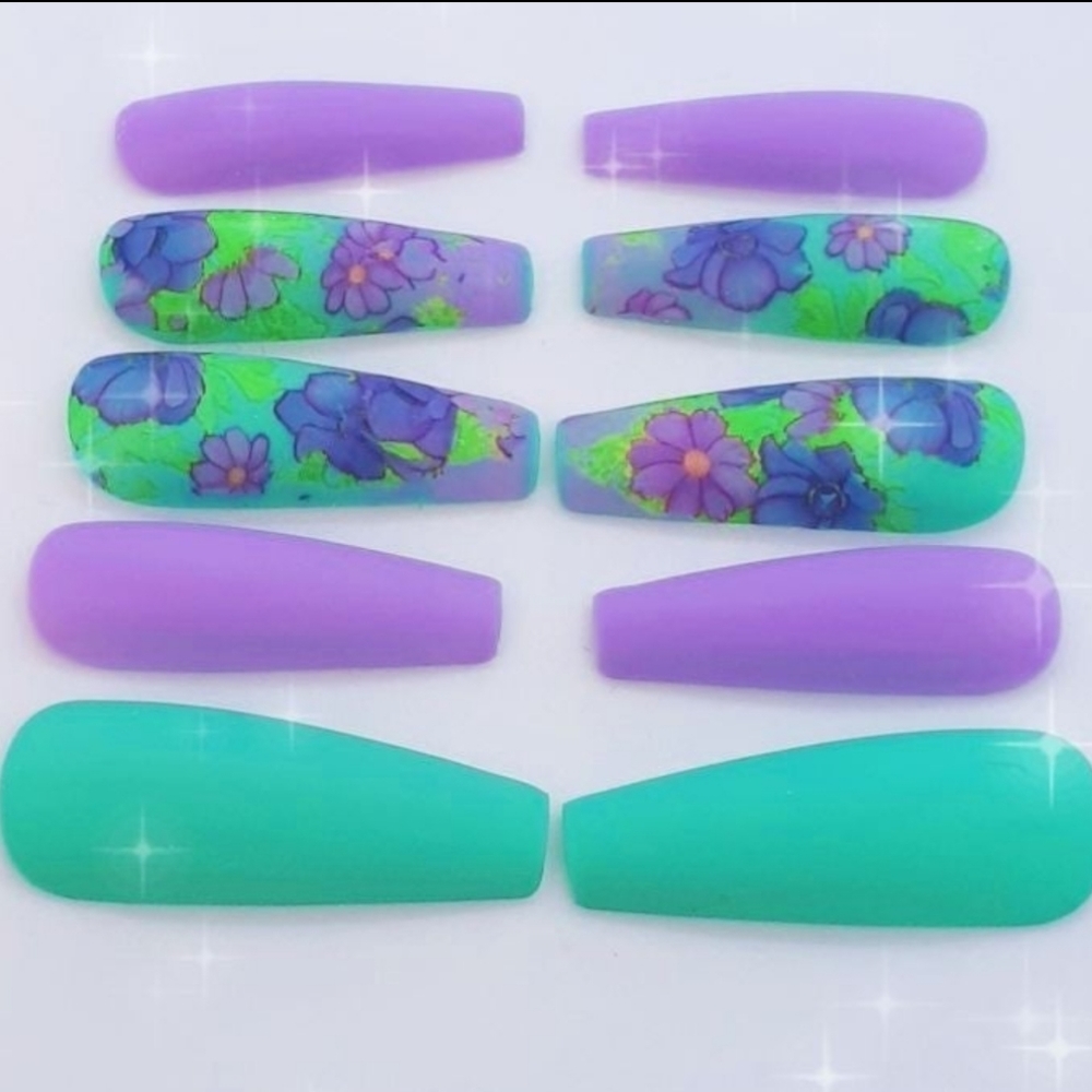 Green Purple Floral Press on Nails